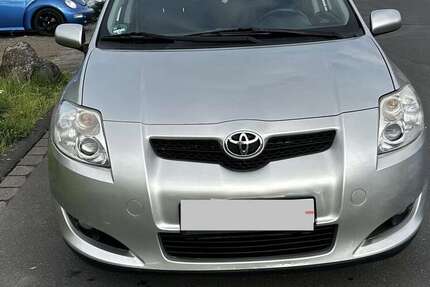 Toyota Auris 193.000 km 3.599 &euro; Betzdorf 57518