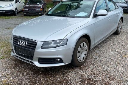 Audi A4 228.000 km 3.350 &euro; Bandenitz 19230