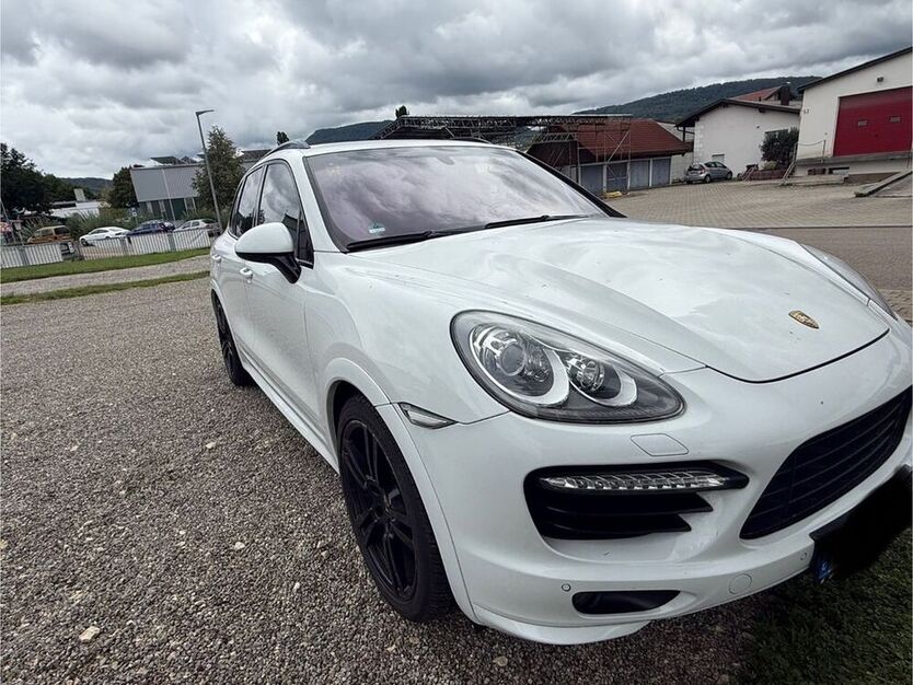 Cayenne