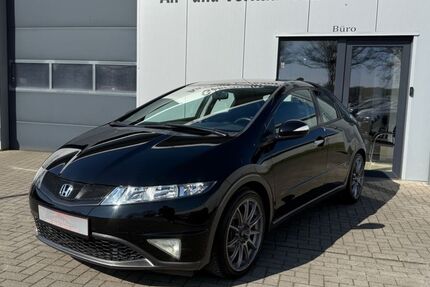 Honda Civic 148.520 km 5.700 &euro; Bedburg-Hau 47551