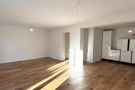 Moderne 2-Zimmer-Wohnung in hochwertigem Neubau mit Terrasse & Stellplatz 2 zimmer