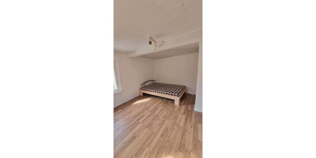 Einfamilienhaus Pausa-Mühltroff Mühltroff - 5 Zimmer, 145 m&sup2;, 1.100&euro; | Angebot:26286416