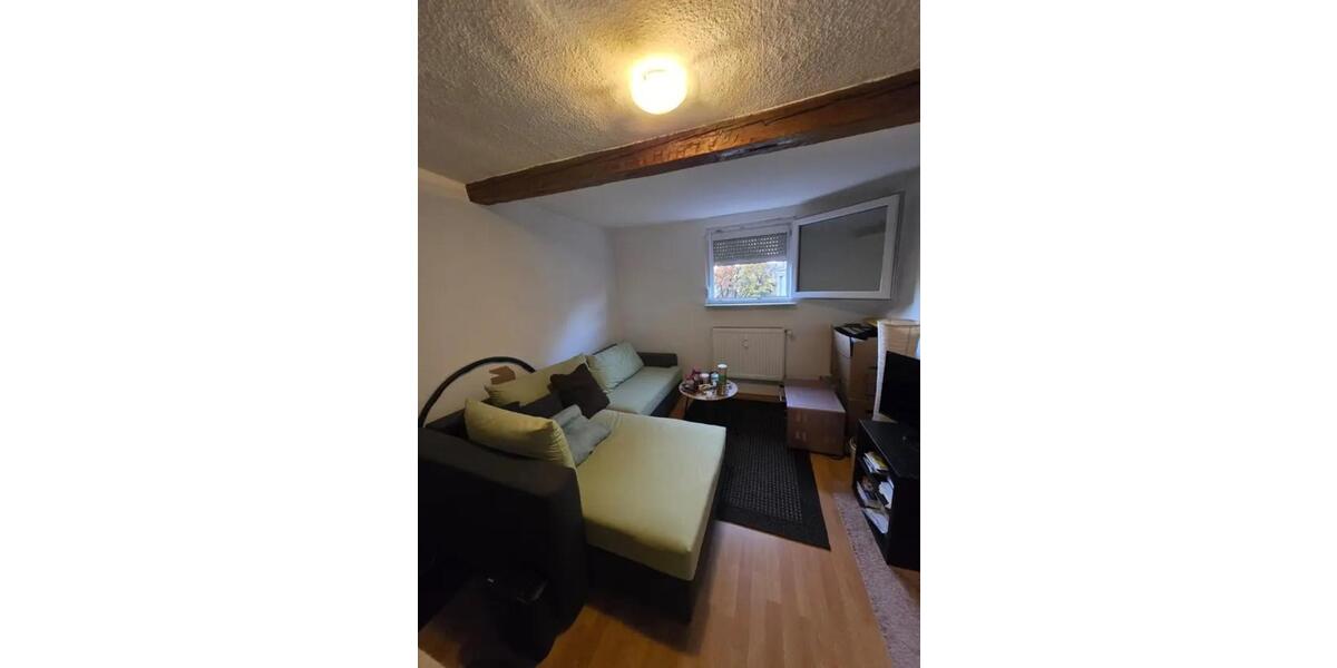 Dachgeschoßwohnung Stuttgart Lehen - 2.5 Zimmer, 48 m&sup2;, 239.000&euro; | Angebot:25843721