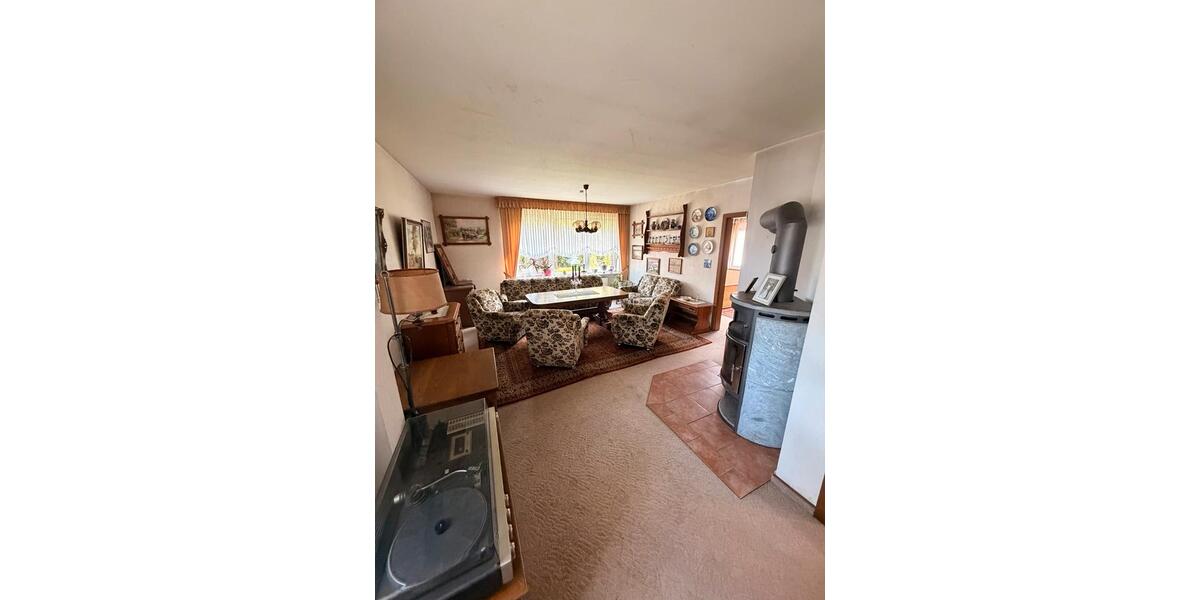Einfamilienhaus Varel - 3 Zimmer, 104 m&sup2;, 350.000&euro; | Angebot:26802725