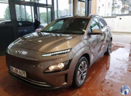 Hyundai KONA 23.240 km 15.900 € Eitorf 53783