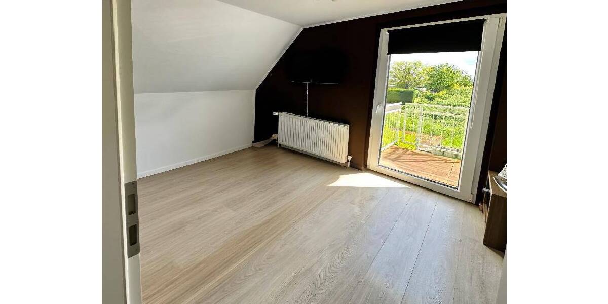 Einfamilienhaus Niederkassel - 4 Zimmer, 122 m&sup2;, 495.000&euro; | Angebot:26309002