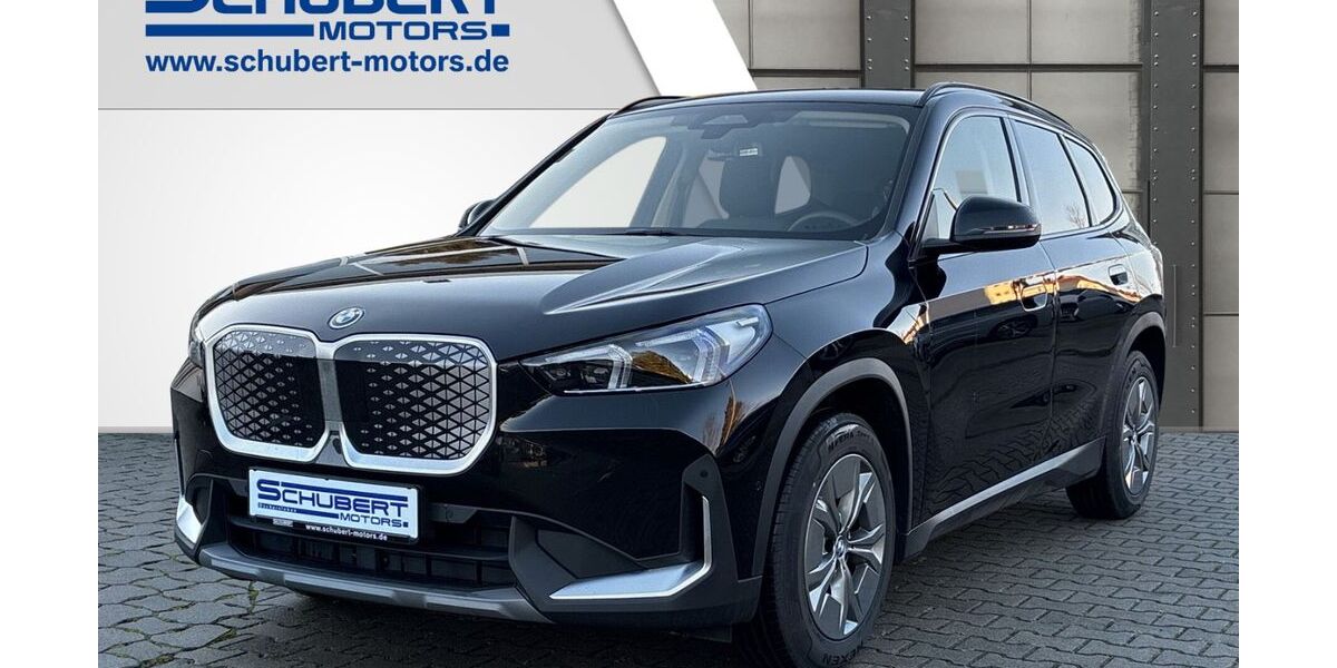 BMW iX1 2.500 km 40.400 &euro; Halberstadt 38820