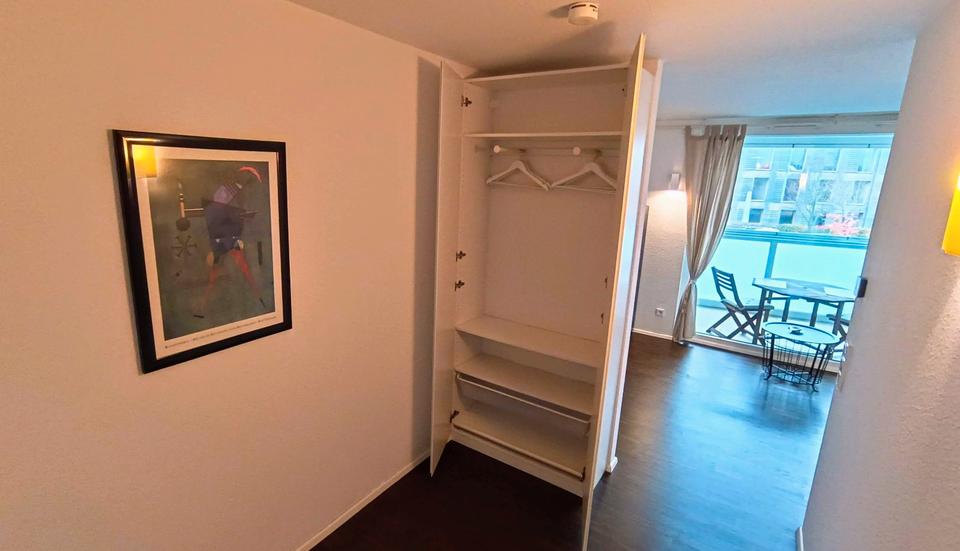 Hochparterre Frankfurt am Main Kalbach - 1.5 Zimmer, 43 m&sup2;, 299.000&euro; | Angebot:27262873