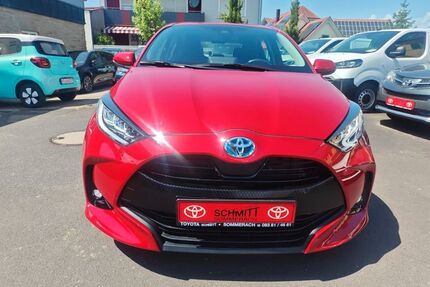 Toyota Yaris 11.800 km 18.450 &euro; Sommerach 97334
