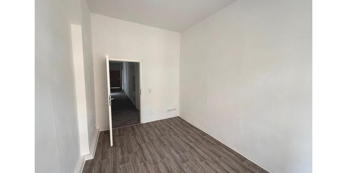 Etagenwohnung Greiz - 4 Zimmer, 115 m&sup2;, 650&euro; | Angebot:25887625