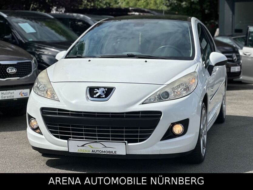 Peugeot 207 198.000 km 1.999 € Nürnberg 90431