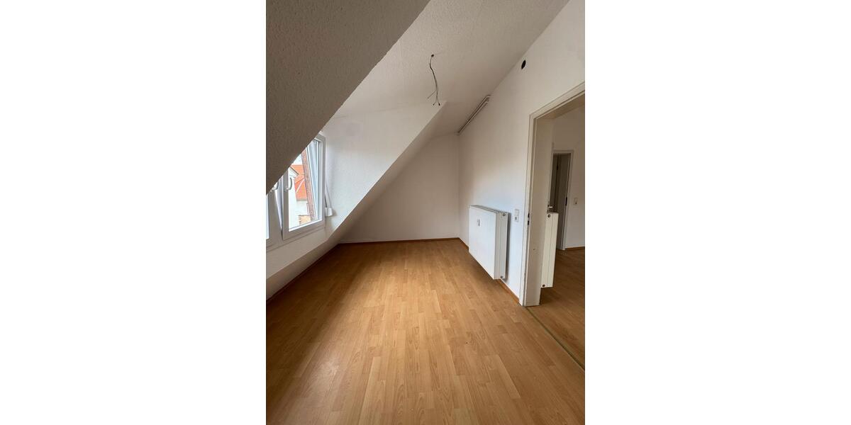 Dachgeschoßwohnung Mannheim Neckarstadt-Ost - 2 Zimmer, 48 m&sup2;, 650&euro; | Angebot:26631985
