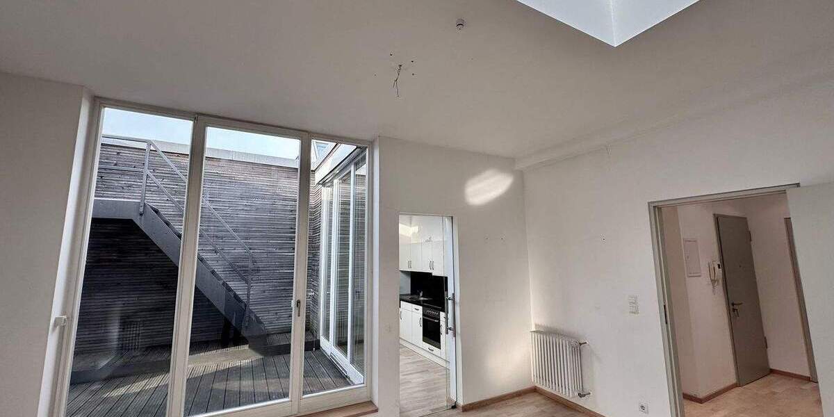 Etagenwohnung Leipzig Südvorstadt - 2 Zimmer, 72 m&sup2;, 990&euro; | Angebot:25524247