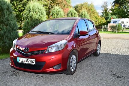 Toyota Yaris 102.221 km 5.800 € Wittlich 54516