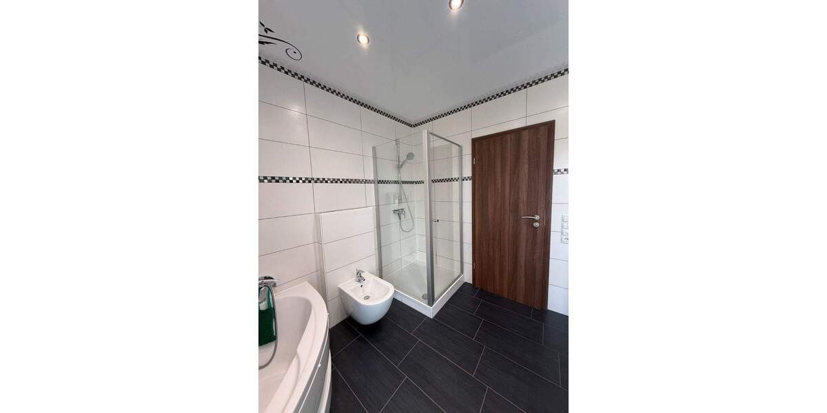 Einfamilienhaus Grünstadt - 4 Zimmer, 135 m&sup2;, 1.249.000&euro; | Angebot:25915023