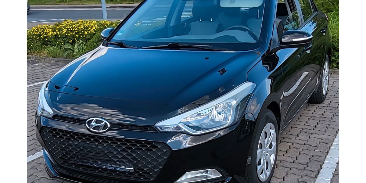 Hyundai i20 96.800 km 6.285 &euro; Graben-Neudorf 76676