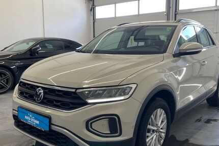 VW T-Roc 45.000 km 24.580 &euro; Landau a.d.Isar 94405