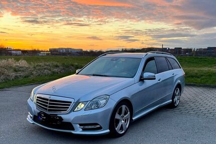 Mercedes-Benz E 300 176.000 km 12.900 &euro; Friedrichshafen 88046