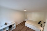 Helles, möbliertes 15,5-qm-Zimmer (warm inkl. Internet) in 3er WG