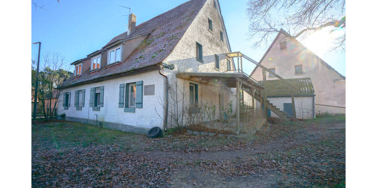 Bauernhaus, Landhaus Abenberg Wassermungenau - 7 Zimmer, 152 m&sup2;, 320.000&euro; | Angebot:25985107