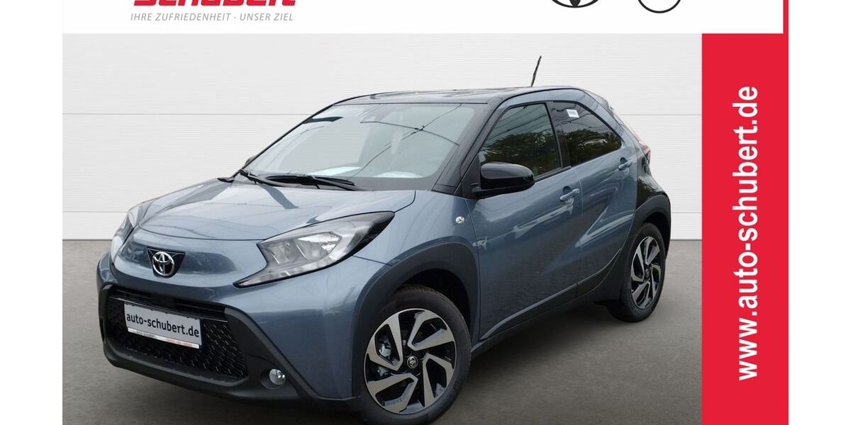 Toyota Aygo (X) 3.500 km 16.980 &euro; Giessen 35394