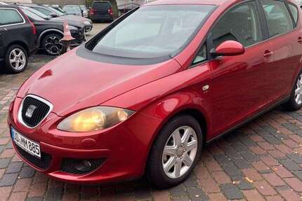 Seat Altea 145.743 km 5.280 &euro; Barsbuettel 22885