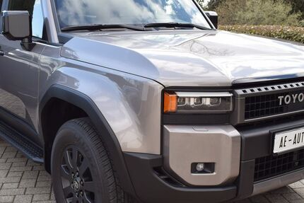 Toyota Land Cruiser 1.800 km 80.900 &euro; Pressig 96332