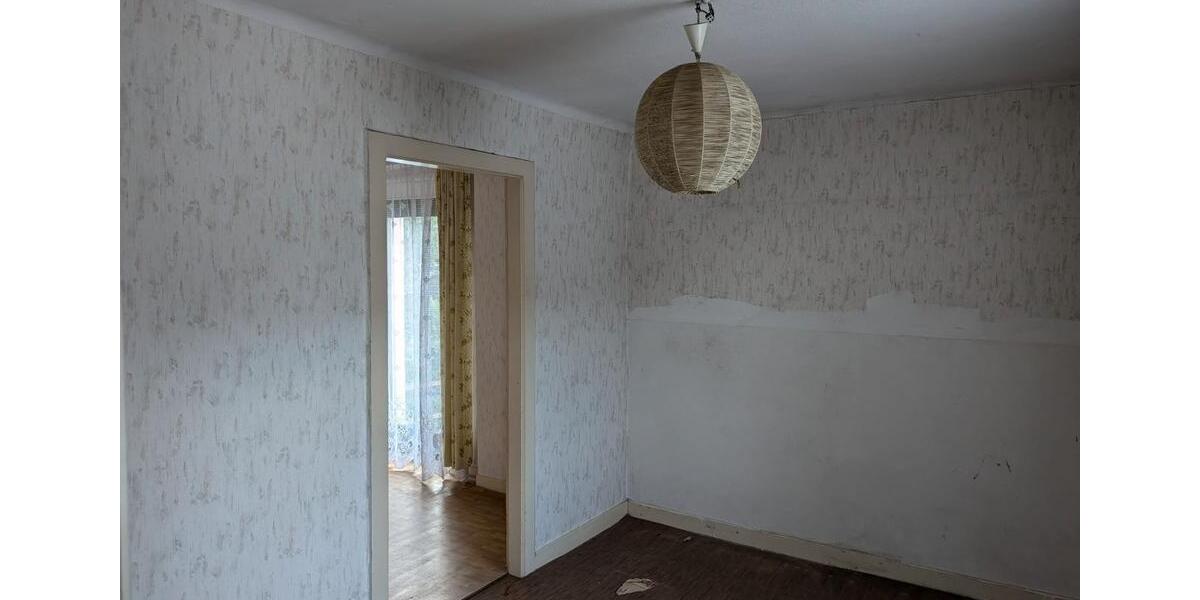 Einfamilienhaus Homburg - 4 Zimmer, 85 m&sup2;, 90.000&euro; | Angebot:27027323