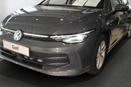 VW Golf 1.500 km 34.555 &euro; Lübeck 23560