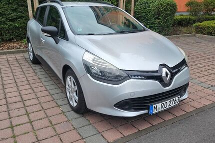Renault Clio 135.300 km 5.500 &euro; München 81245