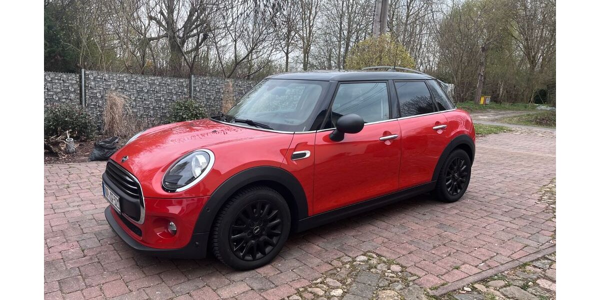 Mini ONE 115.973 km 12.600 &euro; Grimmen 18507