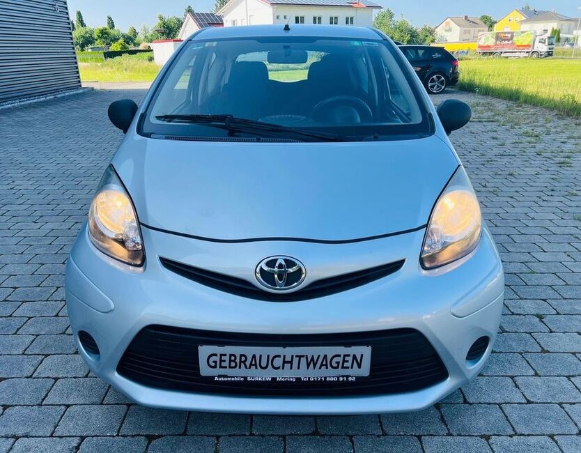 Aygo (X)