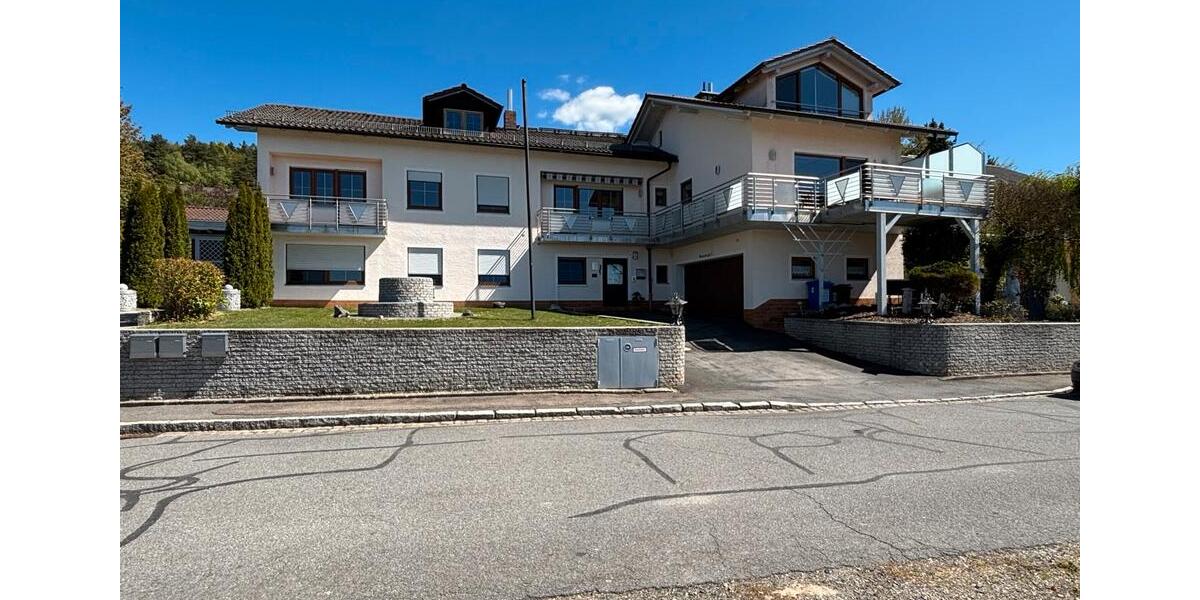 Erdgeschoßwohnung Chamerau - 3 Zimmer, 85 m&sup2;, 750&euro; | Angebot:26400526