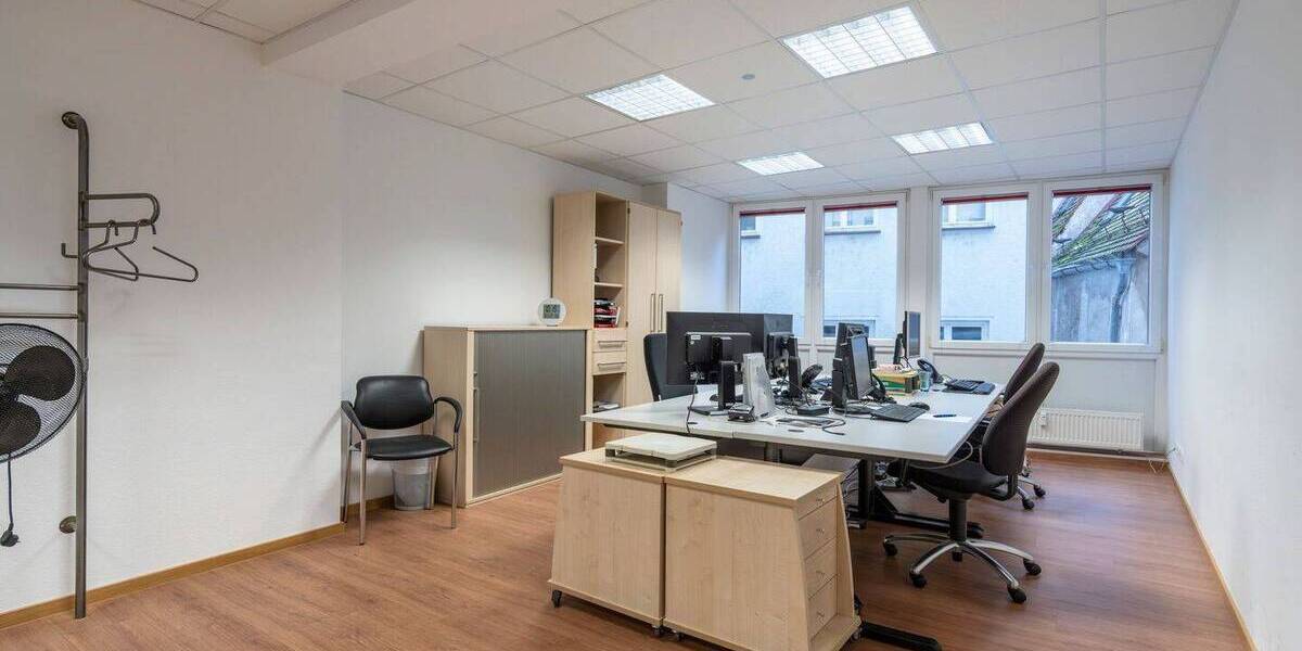 Gewerbeobjekt Augsburg Innenstadt - 7 Zimmer, 350 m&sup2;, 995.000&euro; | Angebot:25676416