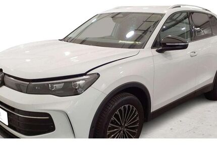 VW Tiguan 11.628 km 31.120 &euro; Geldern 47608