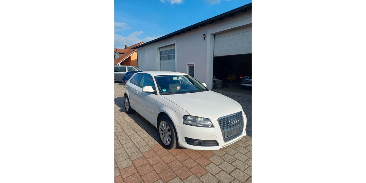Audi A3 306.500 km 3.490 &euro; Kipfenberg 85110