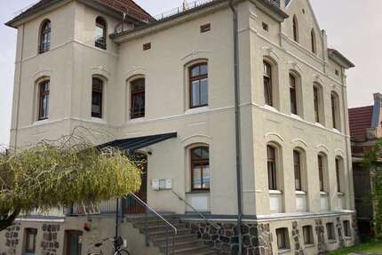 Büro in Malchin 700 € 115 m² zimmer