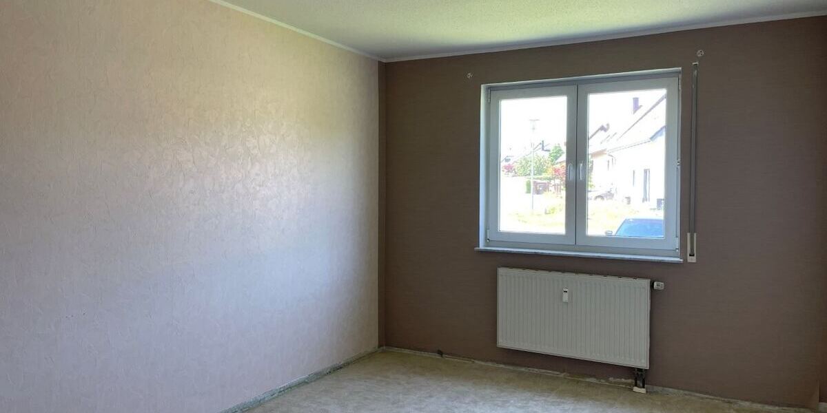 Für Eigennutzer - ruhige Traum-Wohnung mit großem Balkon zur individuellen Gestaltung! - Etagenwohnung Thermalbad Wiesenbad Schönfeld | Angebot:25918346