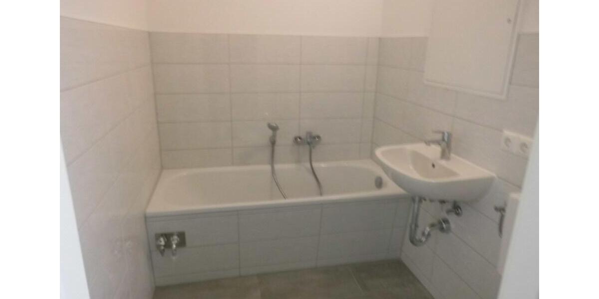 Etagenwohnung Strasburg (Uckermark) - 1 Zimmer, 32 m&sup2;, 200&euro; | Angebot:23511765