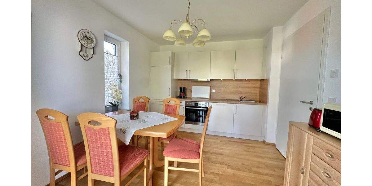 Etagenwohnung Burglengenfeld - 2 Zimmer, 69 m&sup2;, 840&euro; | Angebot:25071685