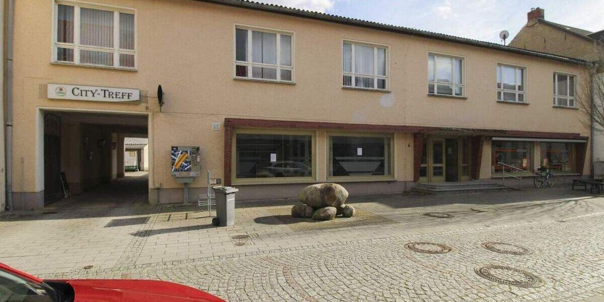 Vielseitige Gewerbeimmobilie mit Entwicklungspotenzial in zentraler Lage von Klötze Altmark zimmer