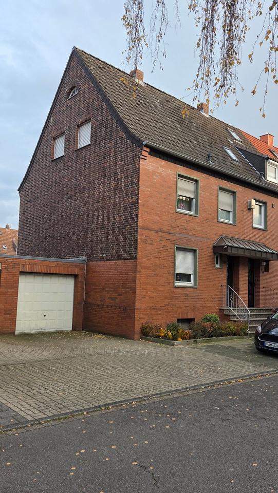 Reihenendhaus mit Garage zimmer