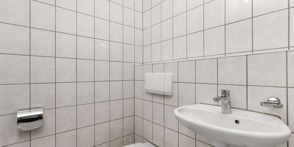 Gepflegte Dachgeschosswohnung in ruhiger Lage | 500m zur Würm & Pasinger Stadtpark - Dachgeschoßwohnung München Aubing-Lochhausen-Langwied | Angebot:27078156