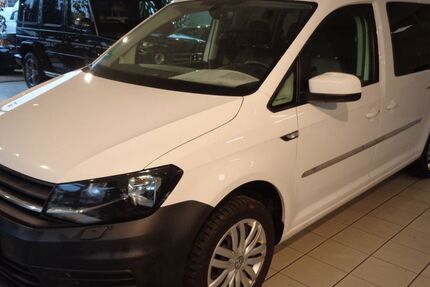 VW Caddy 329.000 km 9.880 &euro; Möser 39291