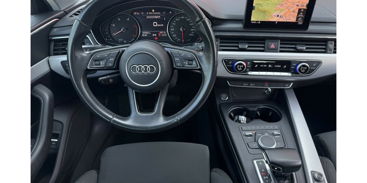 Audi A4 2.0 TDI AVANT SPORT ULTRA S-LINE/AHK/DSP/NAVI 107.607 km 16.800 &euro; Villingen-Schwenningen 78054