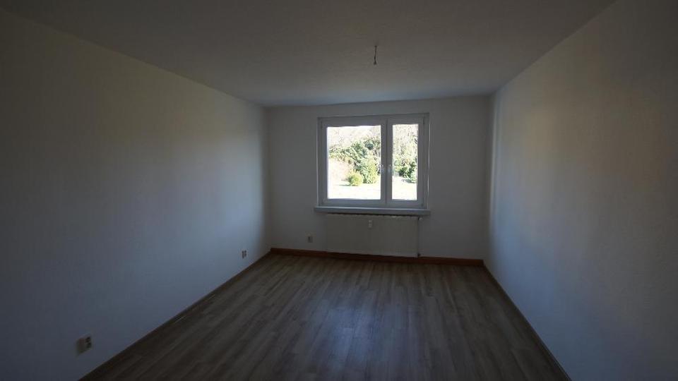 Etagenwohnung Dippoldiswalde - 3 Zimmer, 62 m&sup2;, 447&euro; | Angebot:25432227