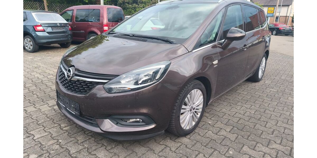 Opel Zafira 199.000 km 6.590 &euro; Jettingen-Scheppach 89343