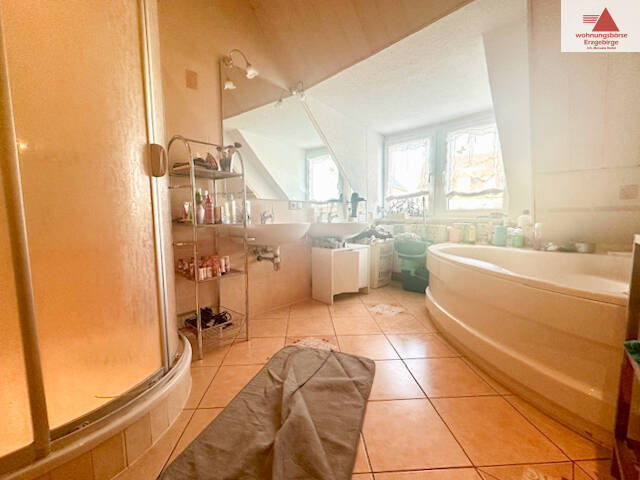 Reihenmittelhaus Schlettau - 6 Zimmer, 150 m&sup2;, 125.000&euro; | Angebot:25744600