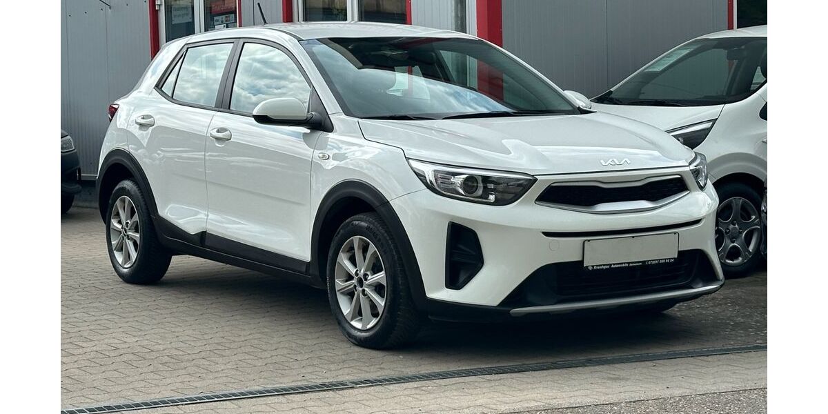 Kia Stonic 49.000 km 16.995 &euro; Bruchsal-Helmsheim 76646