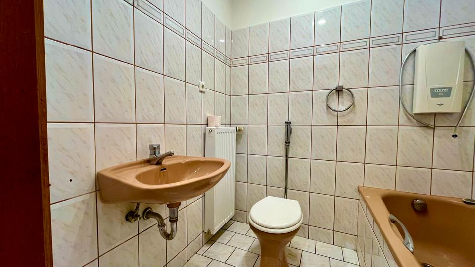 Erdgeschoßwohnung Bochum Bochum-Mitte - 2.5 Zimmer, 70 m&sup2;, 620&euro; | Angebot:24866609